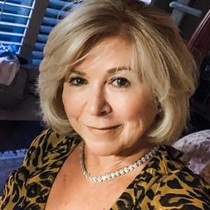 Meet your Posher, Carmen